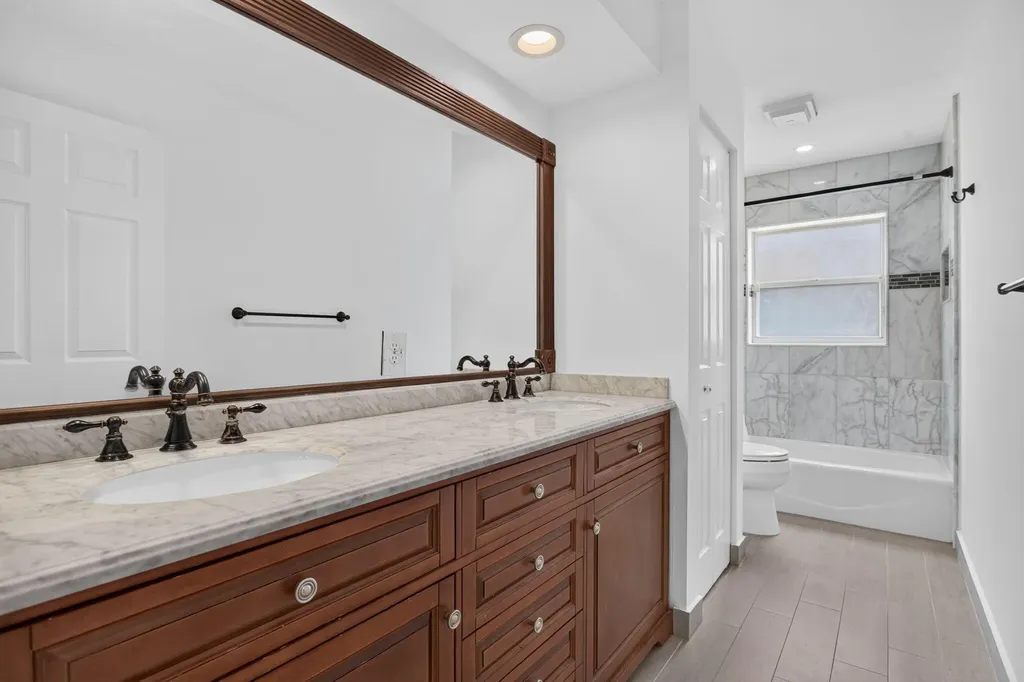 9175 NW 41st Manor Coral Springs FL 33065