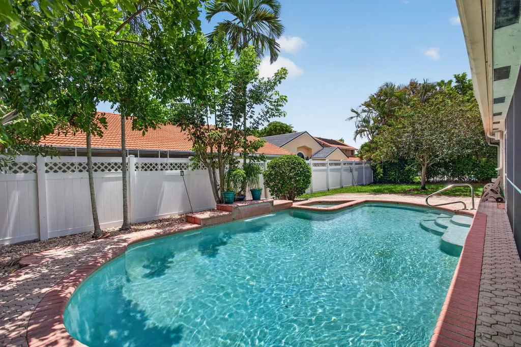 9175 NW 41st Manor Coral Springs FL 33065