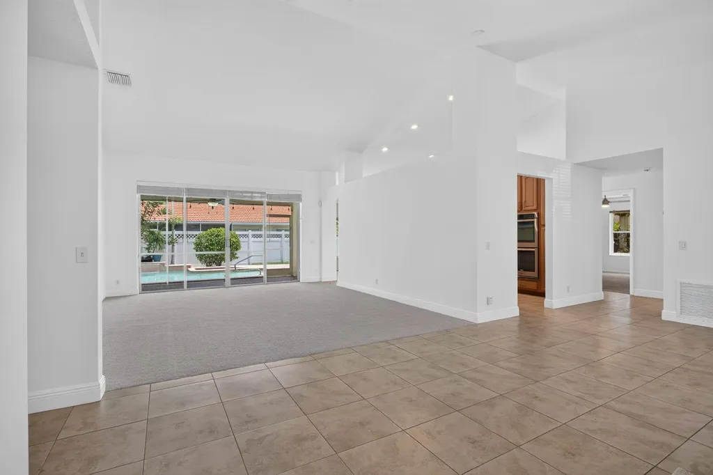 9175 NW 41st Manor Coral Springs FL 33065