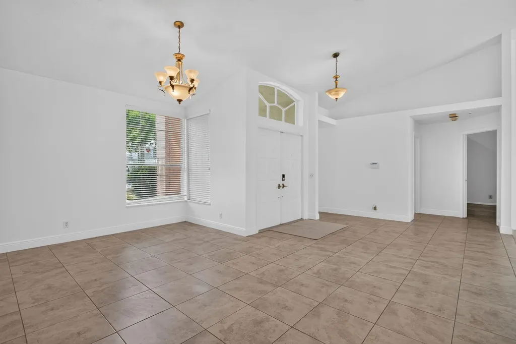 9175 NW 41st Manor Coral Springs FL 33065