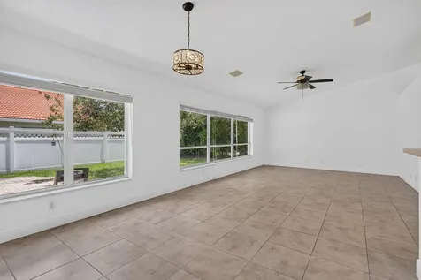 9175 NW 41st Manor Coral Springs FL 33065