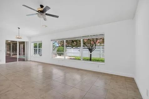 9175 NW 41st Manor Coral Springs FL 33065
