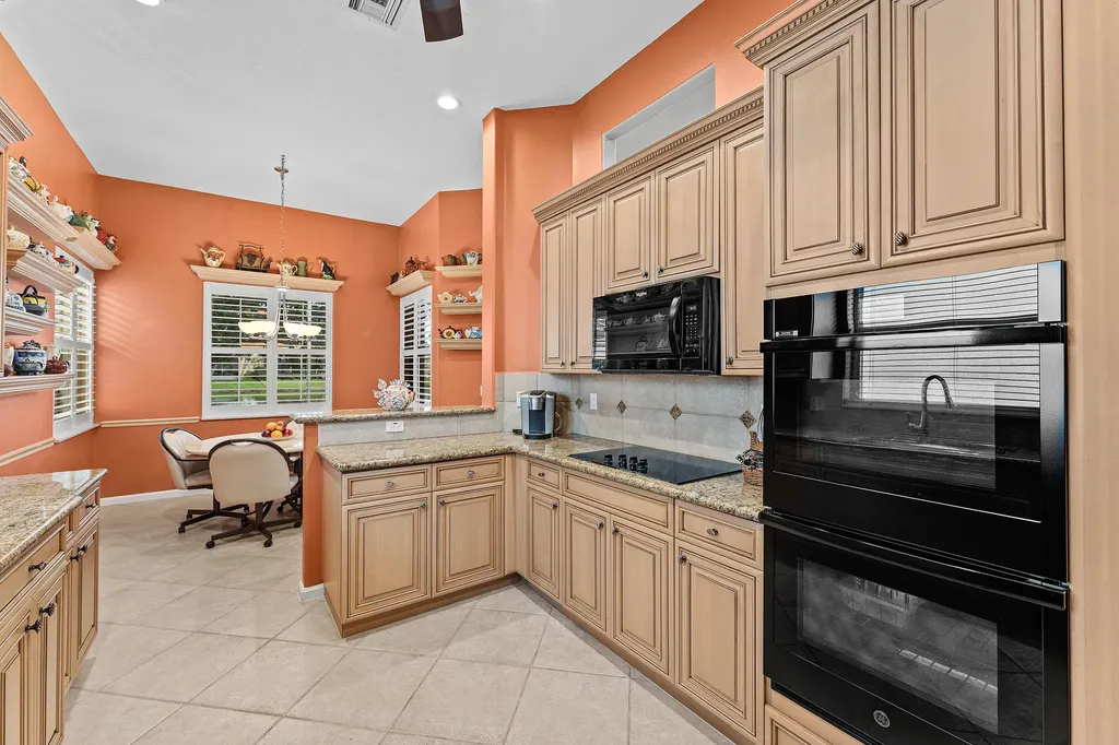 7188 Demedici Circle Delray Beach FL 33446
