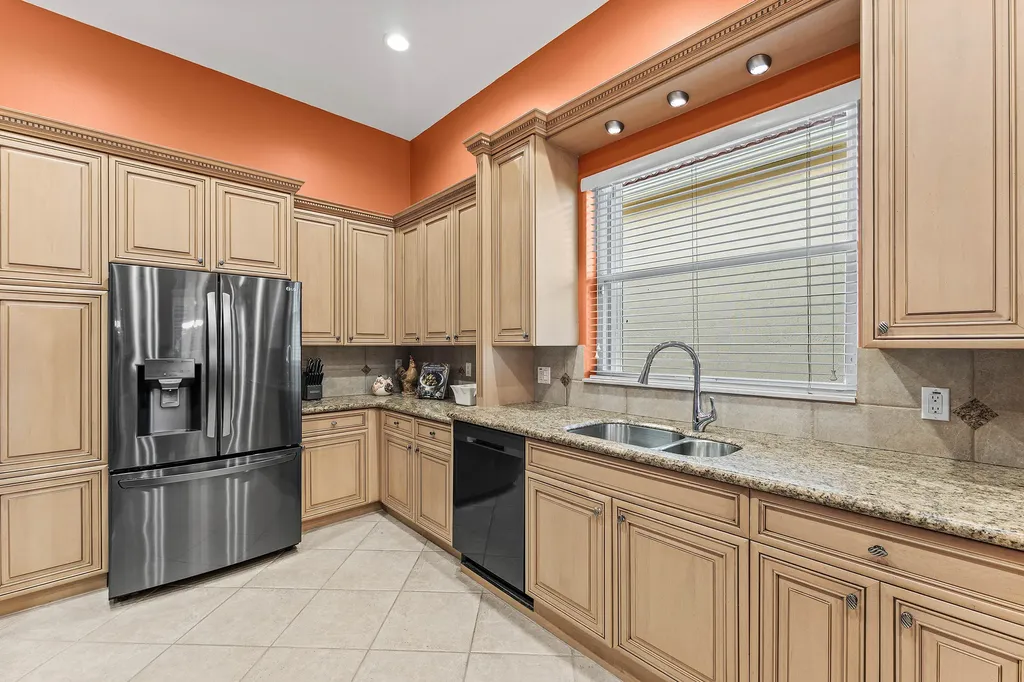 7188 Demedici Circle Delray Beach FL 33446