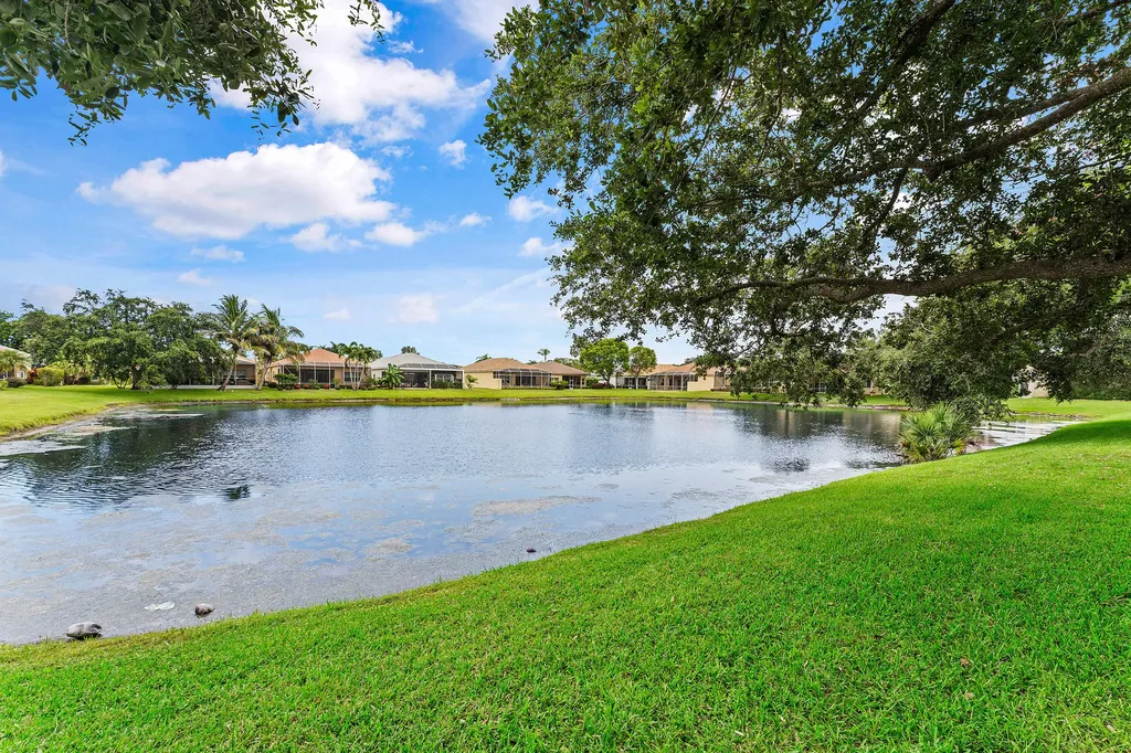 7188 Demedici Circle Delray Beach FL 33446