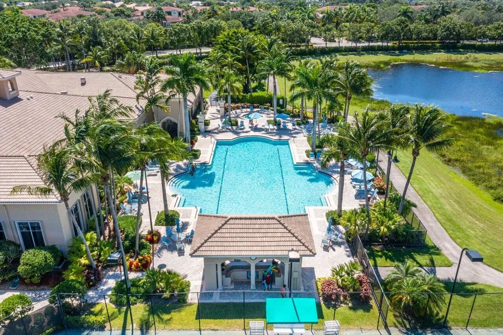 7188 Demedici Circle Delray Beach FL 33446