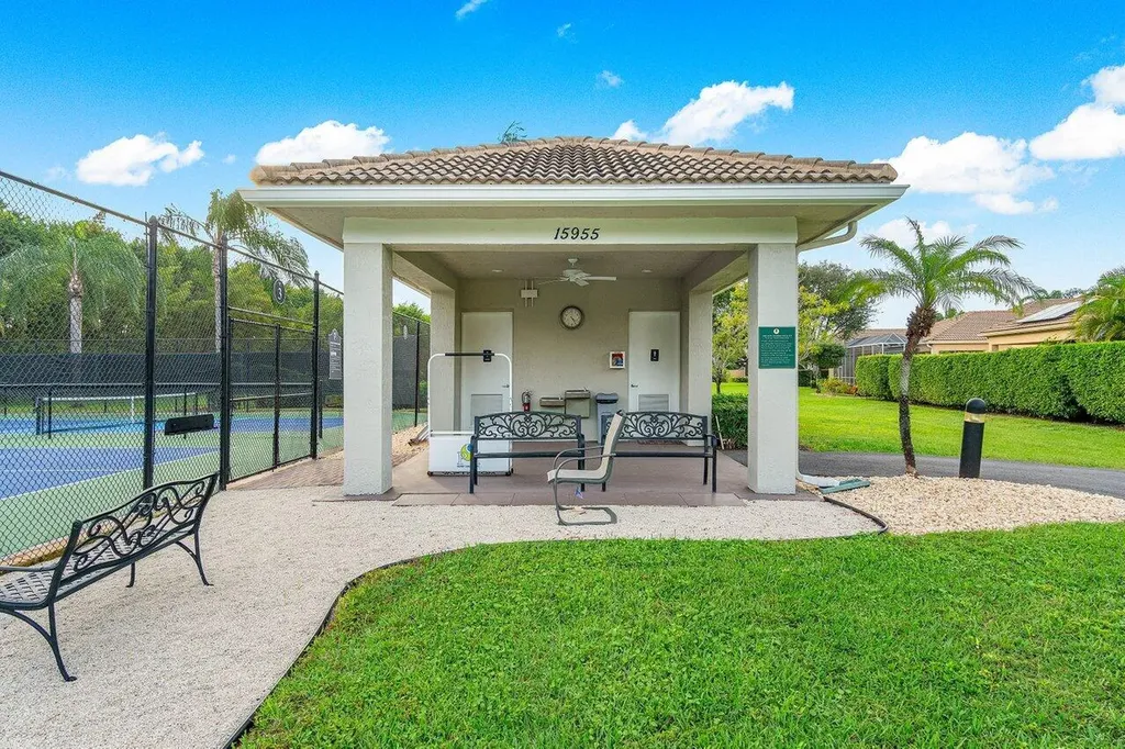 7188 Demedici Circle Delray Beach FL 33446