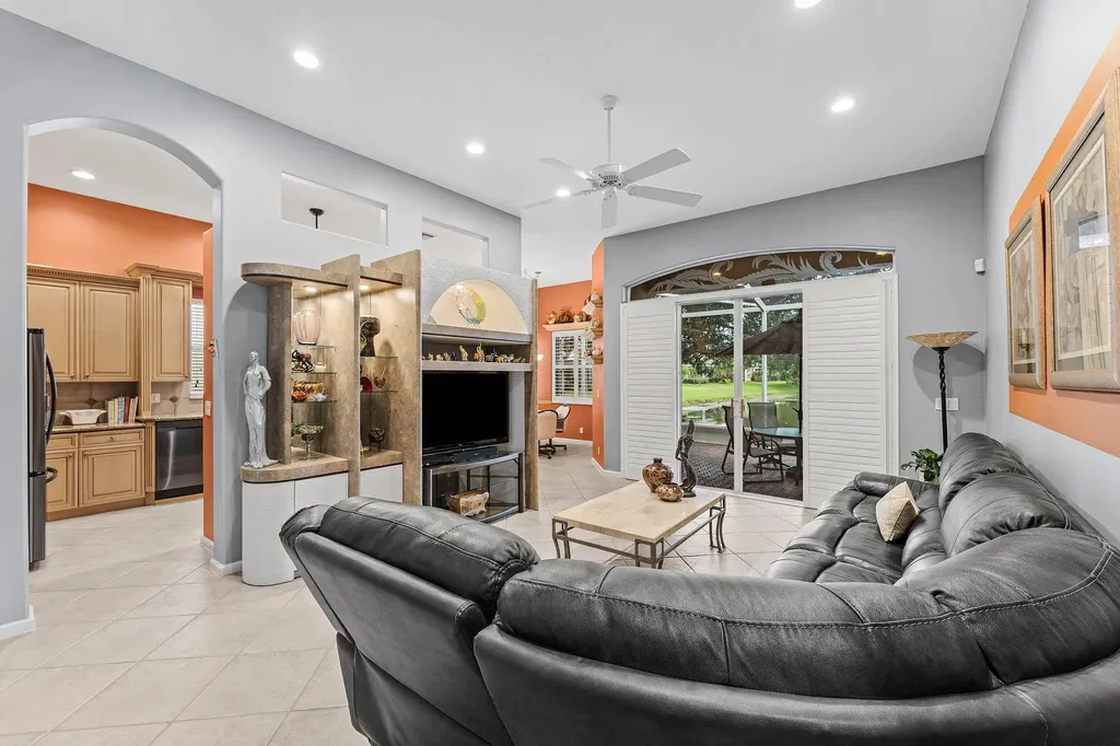 7188 Demedici Circle Delray Beach FL 33446
