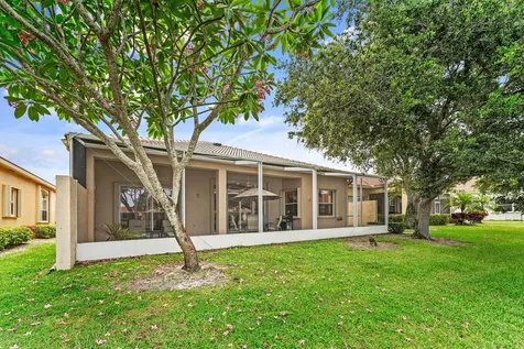 7188 Demedici Circle Delray Beach FL 33446