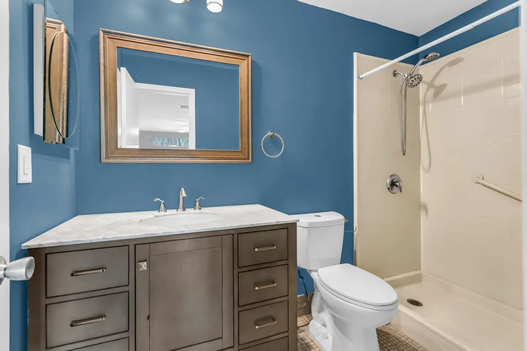 3360 NE Rossi Court NE West Palm Beach FL 33417