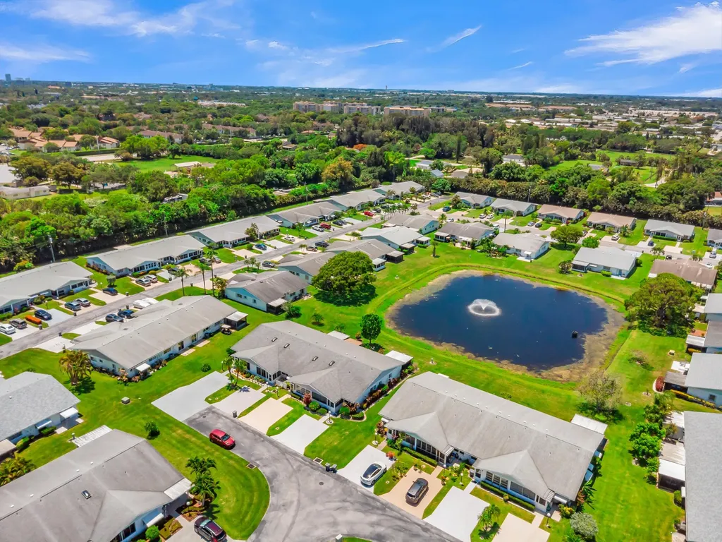 3360 NE Rossi Court NE West Palm Beach FL 33417