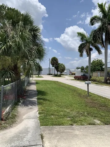 240 NW 38th Avenue Lauderhill FL 33311