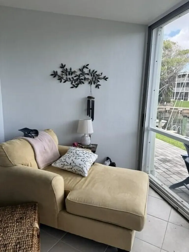 121 Wettaw Lane North Palm Beach FL 33408