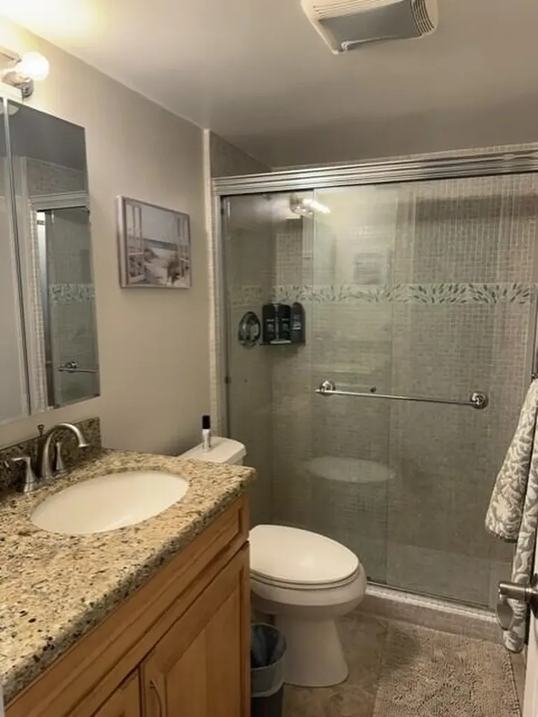 121 Wettaw Lane North Palm Beach FL 33408