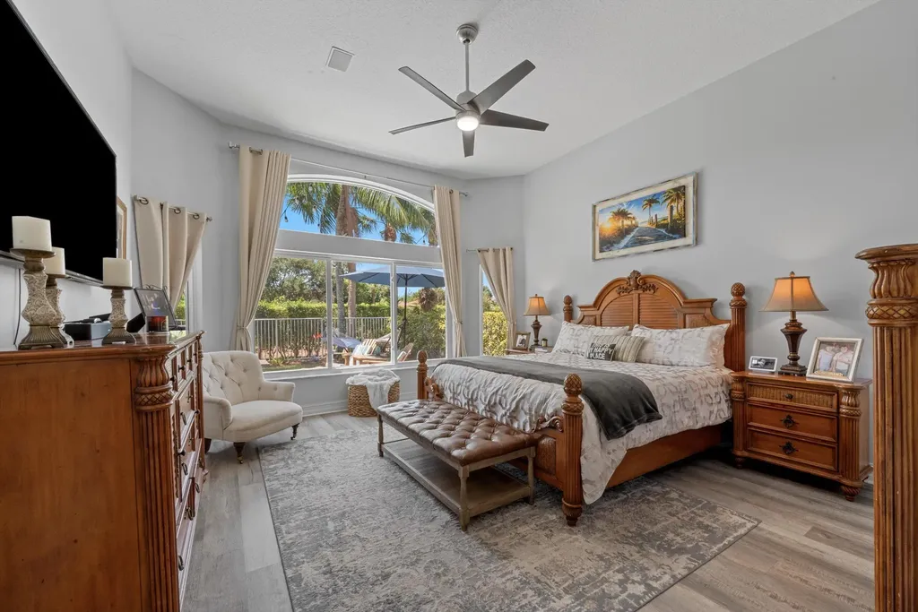 5649 Oakmont Village Circle Lake Worth FL 33463