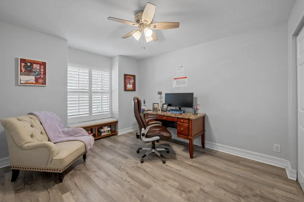 5649 Oakmont Village Circle Lake Worth FL 33463