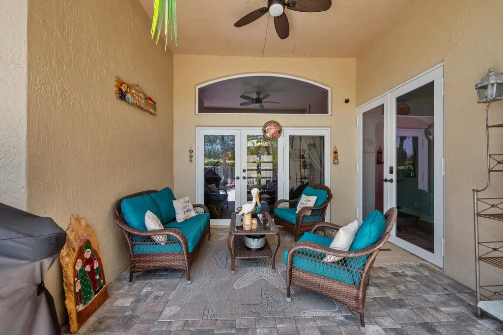5649 Oakmont Village Circle Lake Worth FL 33463