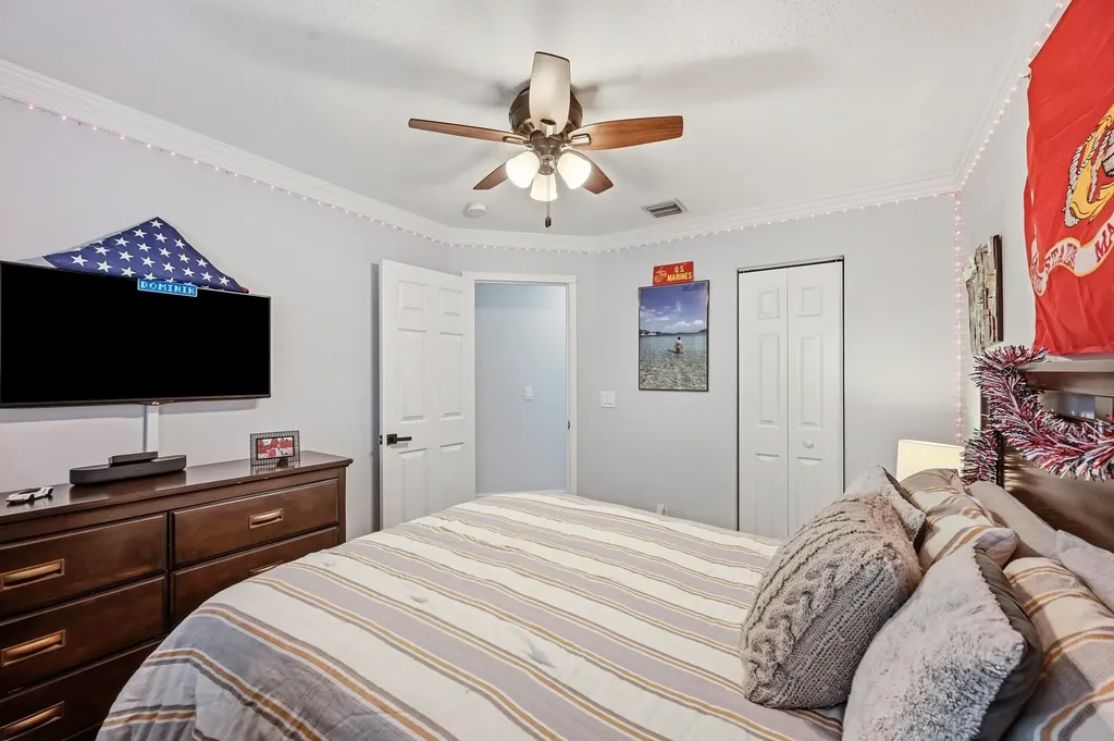 5349 Oakmont Village Circle Lake Worth FL 33463