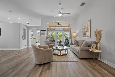 5649 Oakmont Village Circle Lake Worth FL 33463