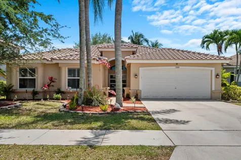 5649 Oakmont Village Circle Lake Worth FL 33463
