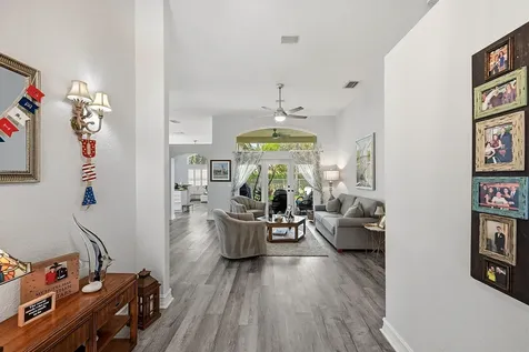 5349 Oakmont Village Circle Lake Worth FL 33463