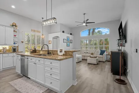 5649 Oakmont Village Circle Lake Worth FL 33463