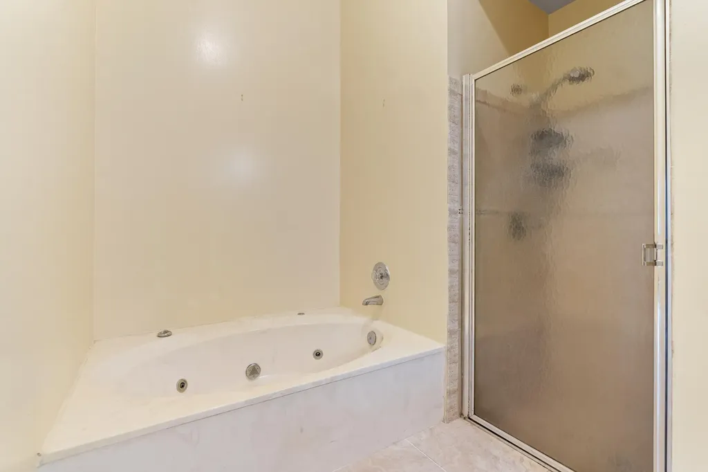 8108 NW 100th Lane Tamarac FL 33321