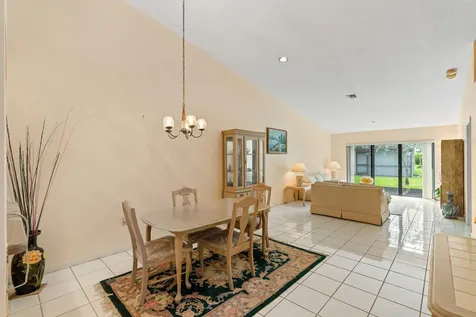 8108 NW 100th Lane Tamarac FL 33321