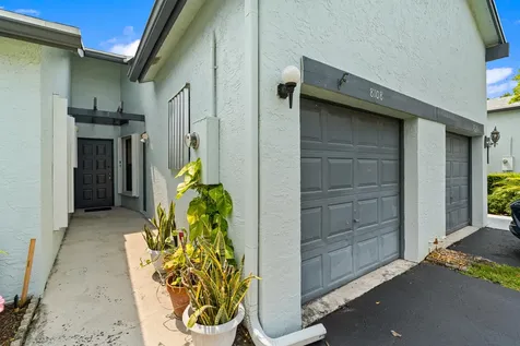 8108 NW 100th Lane Tamarac FL 33321