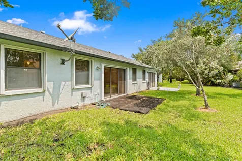 8108 NW 100th Lane Tamarac FL 33321