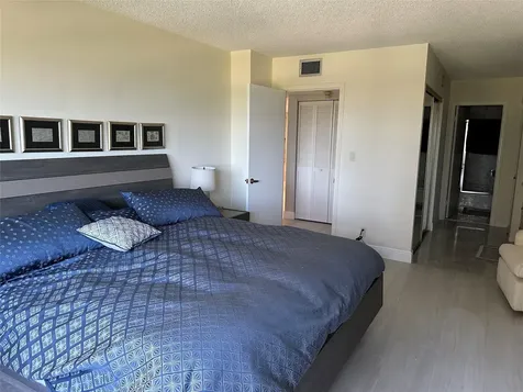 5100 N Ocean Boulevard Lauderdale By The Sea FL 33308