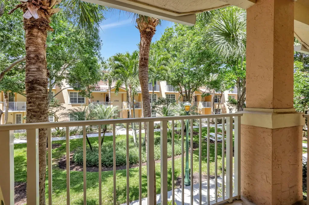 4812 S Central Boulevard Jupiter FL 33458