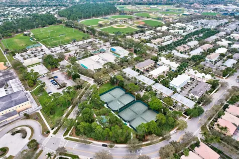 4812 S Central Boulevard Jupiter FL 33458