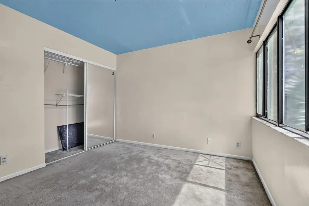5884 Morningstar Circle Delray Beach FL 33484