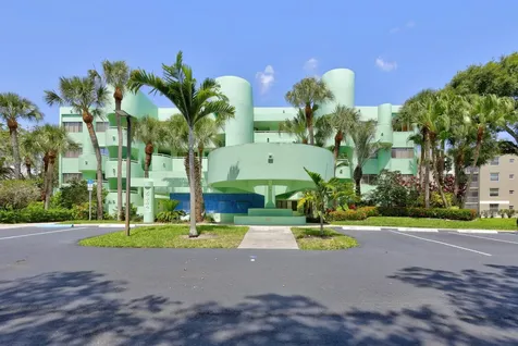 5884 Morningstar Circle Delray Beach FL 33484