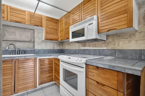 5884 Morningstar Circle Delray Beach FL 33484