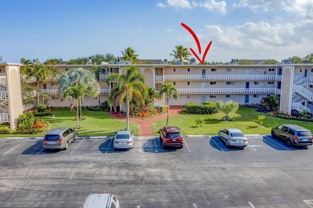 2812 Garden Drive S Lake Worth FL 33461