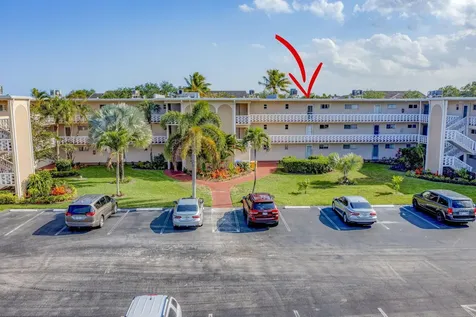 2812 Garden Drive S Lake Worth FL 33461