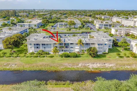 2812 Garden Drive S Lake Worth FL 33461