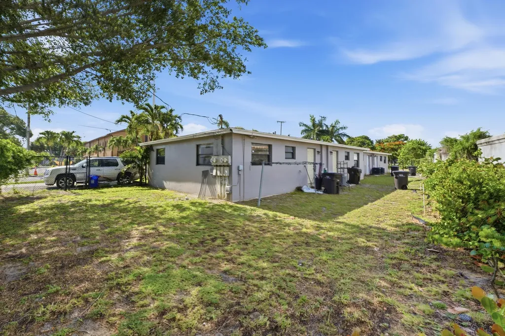 2001 A E Isaacs Avenue West Palm Beach FL 33407
