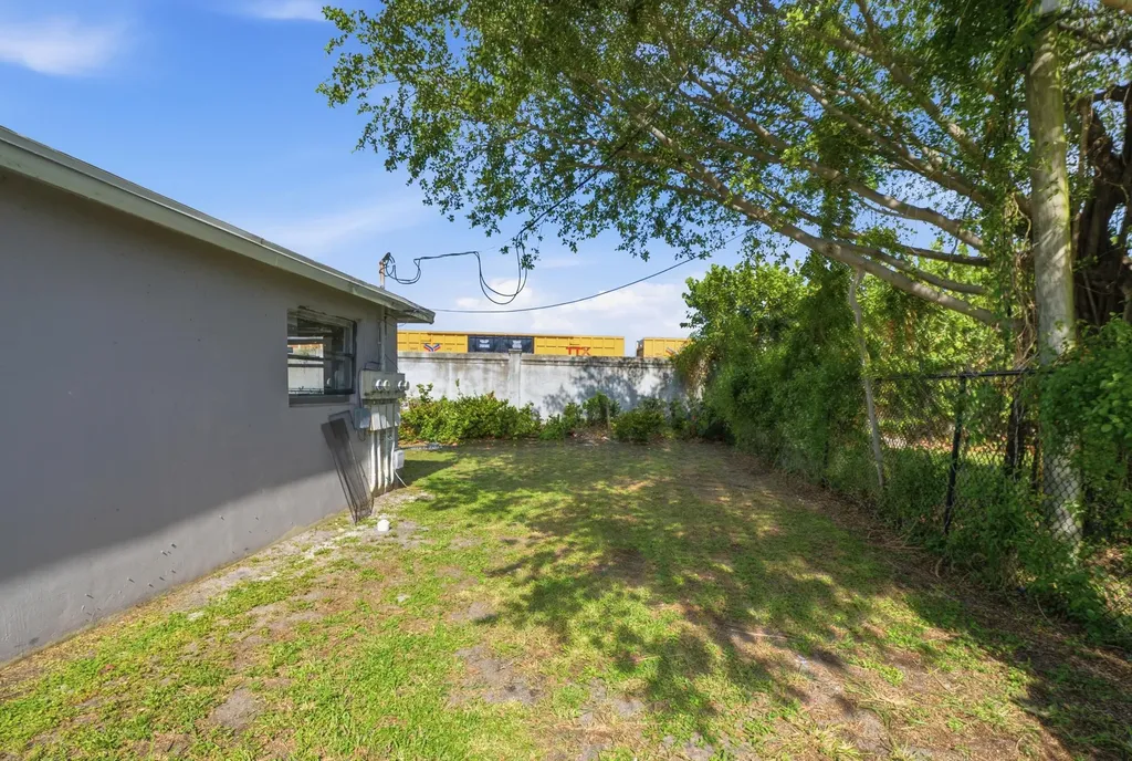 2001 A E Isaacs Avenue West Palm Beach FL 33407