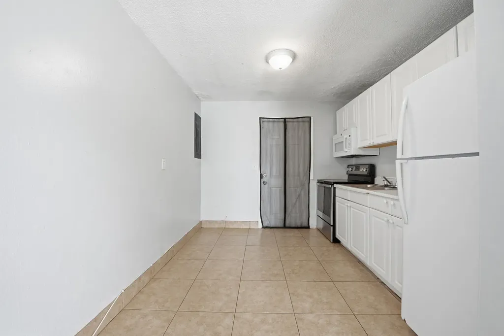 2001 A E Isaacs Avenue West Palm Beach FL 33407