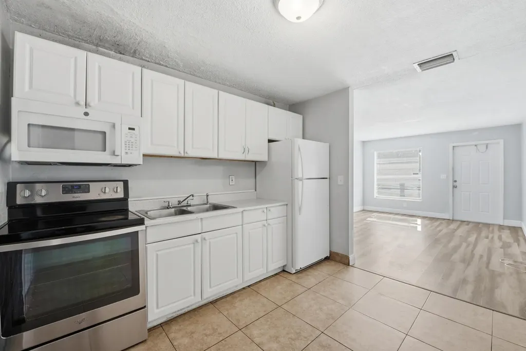 2001 A E Isaacs Avenue West Palm Beach FL 33407