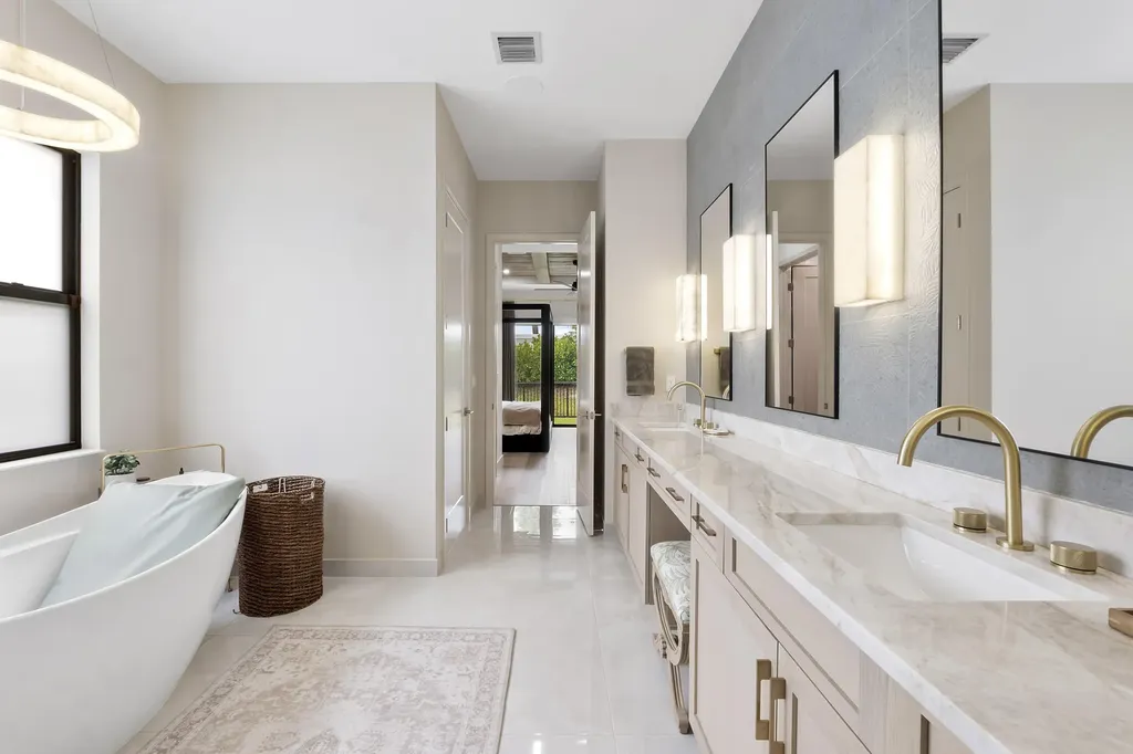 12511 Solana Bay Circle Palm Beach Gardens FL 33412
