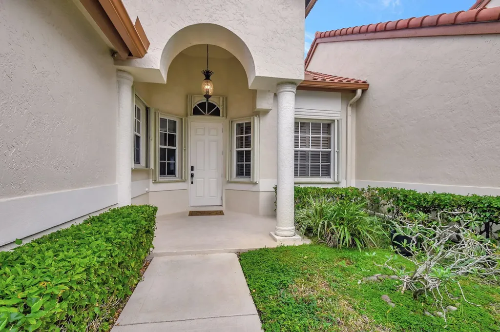 23437 Water Circle Boca Raton FL 33486