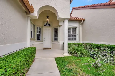 23437 Water Circle Boca Raton FL 33486