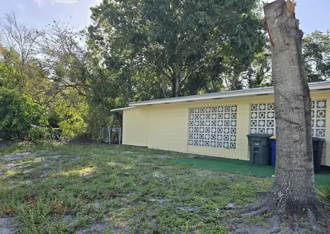 580 Wendell Road Fort Pierce FL 34950