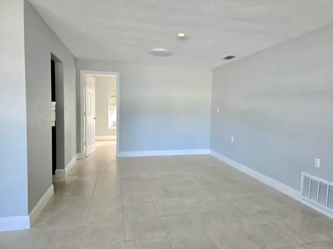 580 Wendell Road Fort Pierce FL 34950