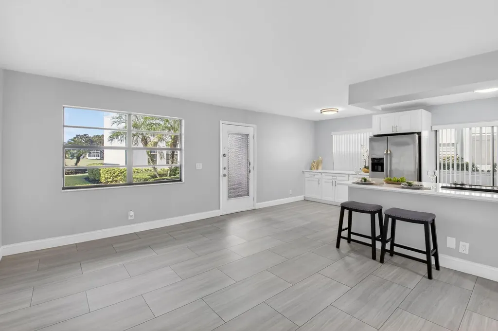 450 Piedmont J Delray Beach FL 33484