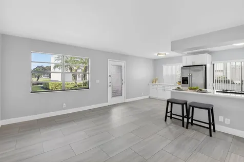 450 Piedmont J Delray Beach FL 33484